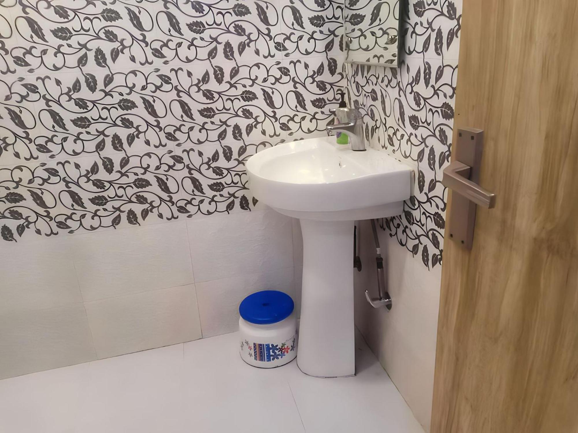 אגרה Taj Square A Luxurious Family Homestay מראה חיצוני תמונה